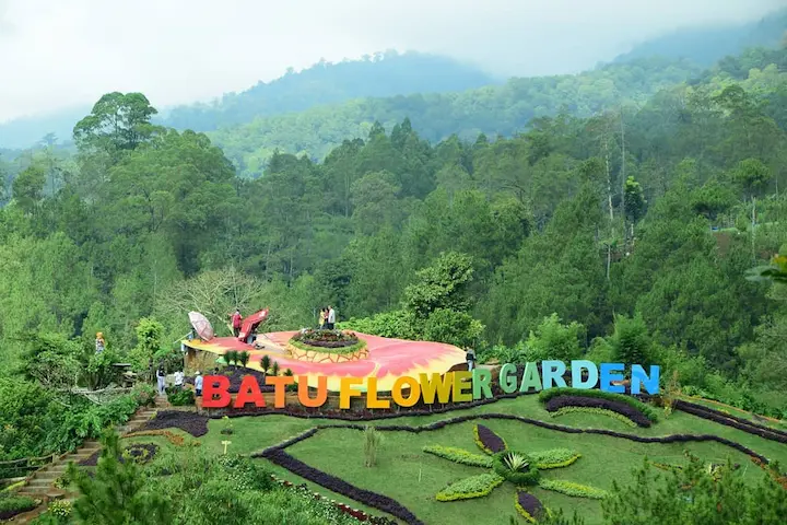 Batu Flower Garden Wisata Taman Bunga di Malang