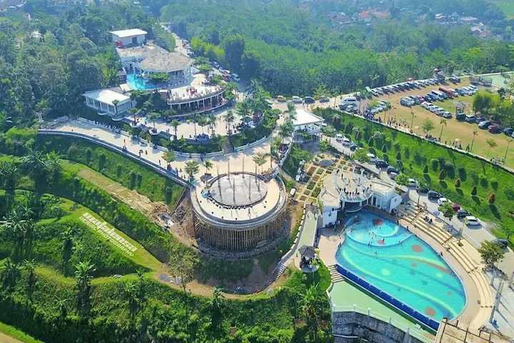 Eling Bening Spot Unik Taman di Semarang